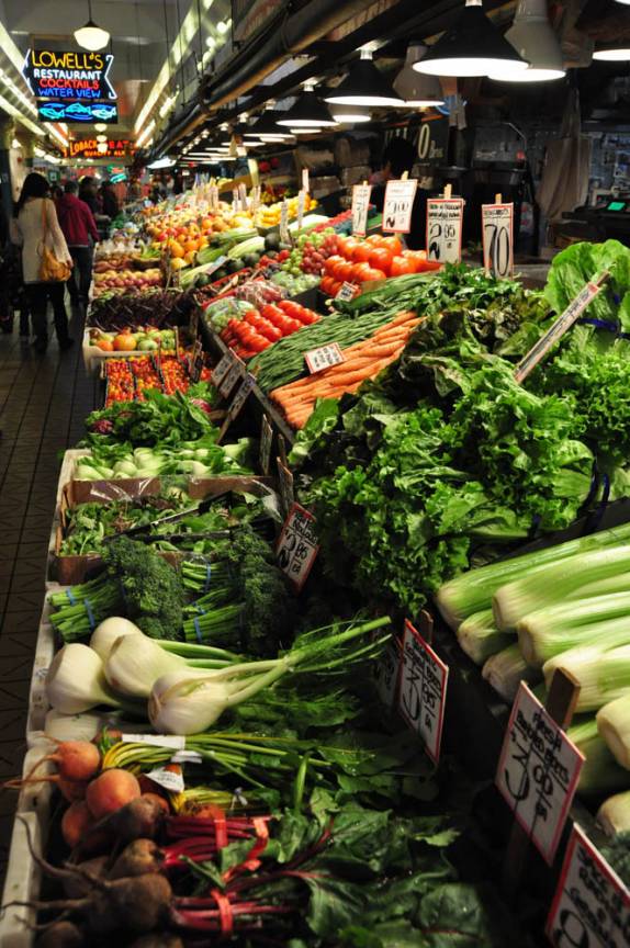 Setor de verduras no Pike Public Market, em Seattle, estado de Washington, nos Estados Unidos